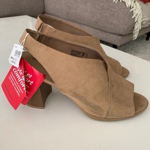 Camel tan suede slingback mules